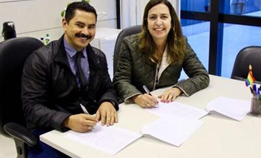 INTER No Dia Internacional Contra a Homofobia, DEASE E DEDIHC assinam acordo para garantir direitos de adolescentes LGBT